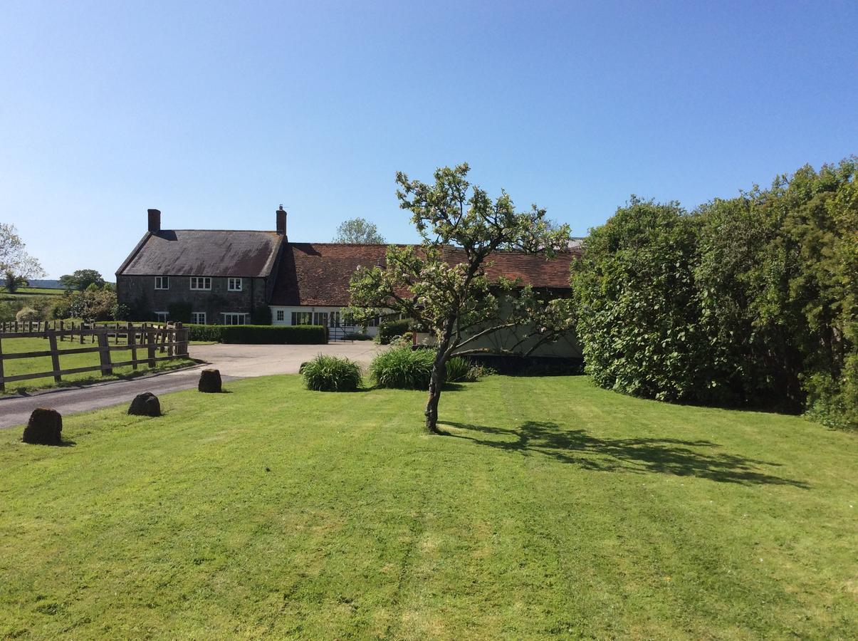 Moors Farmhouse Bed & Breakfast East Knoyle Exterior photo